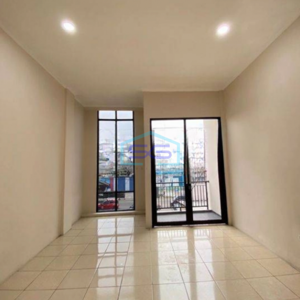 Dijual Cepat Ruko Gandeng Sangat Strategis Pinggir Jalan di Jatiasih Bekasi-2