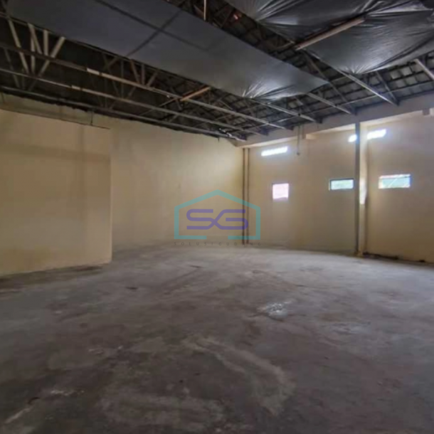 Disewakan Gudang Ada Kantor Luas Tanah  300 m² di Mustikajaya Bekasi-2