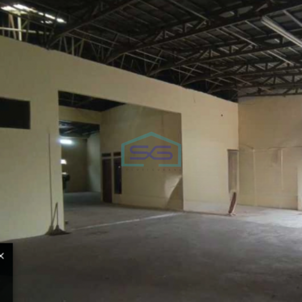 Disewakan Gudang Ada Kantor Luas Tanah  300 m² di Mustikajaya Bekasi-1