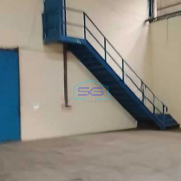Disewakan Gudang Luas Bangunan  1344 m² Lokasi di Harapan Indah Bekasi-3