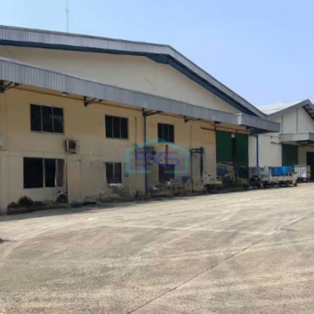 Disewakan Gudang Luas Bangunan  1344 m² Lokasi di Harapan Indah Bekasi-1