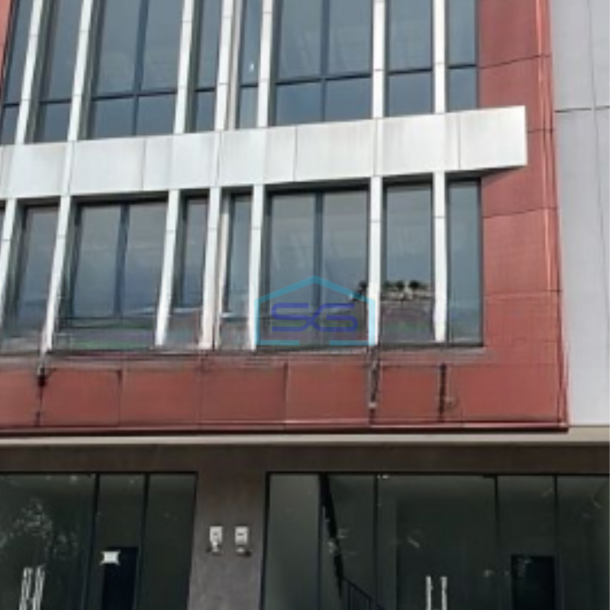 Disewakan Ruko Luas Bangunan  180 m² di Kota Wisata Jakarta Timur-1