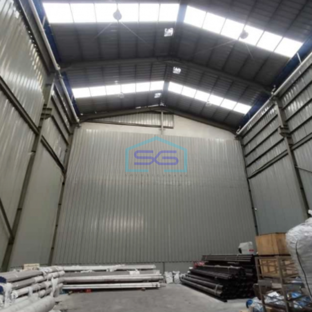 Disewakan Gudang Luas Bangunan  384 m² di Harapan Indah Bekasi-2