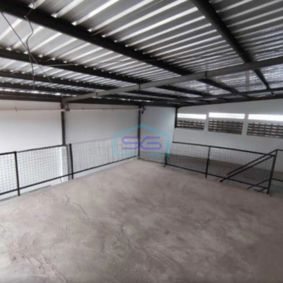 Disewakan Gudang Luas Tanah  540 m² Lokasi di Harapan Indah Bekasi