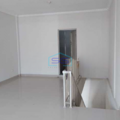 Disewaakn Ruko 3 Lantai Luas Bangunan 113 m² Lokasi di Bekasi