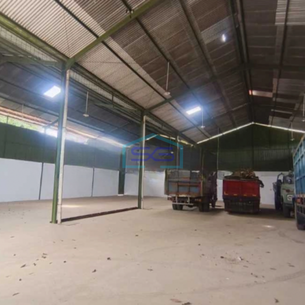 Disewakan Gudang Luas Tanah  1000 m² Akses Container 40 Feet di Cileungsi Bogor-3