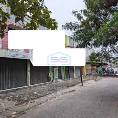 Disewakan Ruko 2 Lantai Sangat Strategis di Kayuringin Seberang Grand Metropolitan Bekasi Selatan
