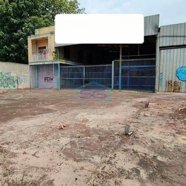 Disewakan Gudang Siap Pakai Di Pinggir Jalan Raya Cibubur Dekat Kota Wisata-1
