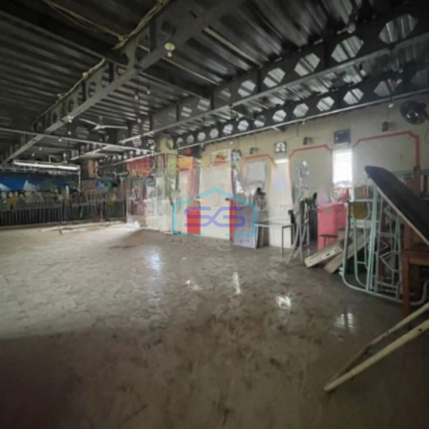 Disewakan Ruko 3 Lantai Luas Bangunan  1000 m² Lokasi di Bekasi-3