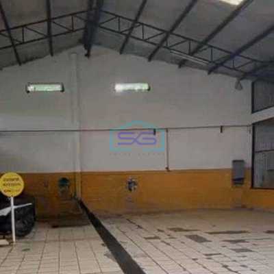 Disewakan Ruko besar 2 Lantai di Pinggir Jalan Raya Siliwangi, Bekasi LB 1500m2