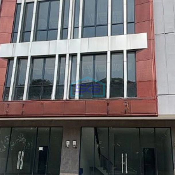 Disewakan Ruko Di Kota Wisata Jakarta Timur Selangkah Dari Pintu Toll LB 180m2-1