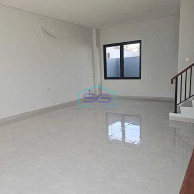 Disewakan Ruko Di Kota Wisata Jakarta Timur Selangkah Dari Pintu Toll LB 180m2