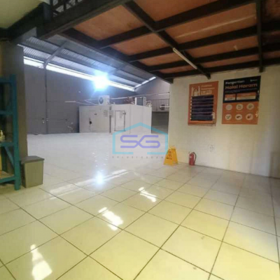 Disewakan Gudang di Rawa Lumbu Bekasi LT 1012m2