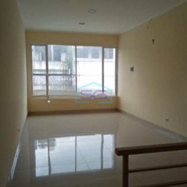 Dijual Ruko Luas Bangunan 176 m² Lokasi di Gunung Sahari Jakarta Pusat-1
