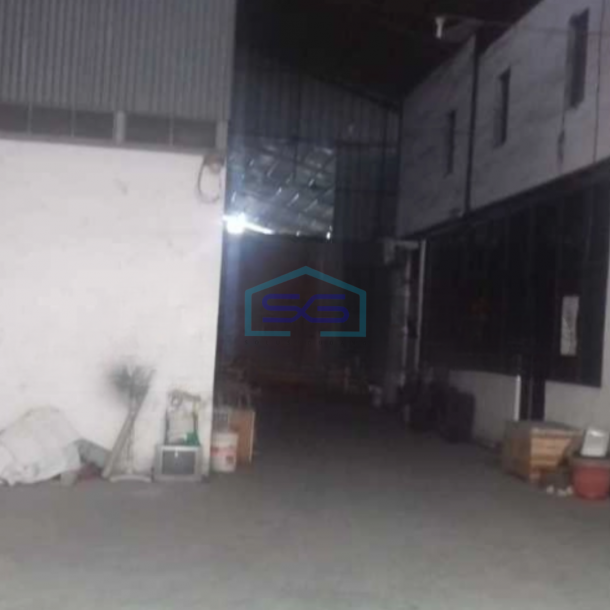 Dijual Gudang Luas Bangunan  1130 m² Lokasi di Kaliabang Bekasi-2