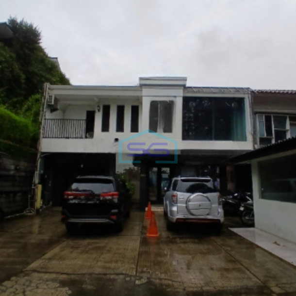 Dijual Kantor Siap Huni 3 Lantai Area Premium Mampang Jakarta Selatan LT 635m2-1