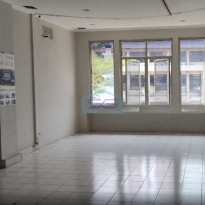 Disewakan Ruko 4 Lantai Panglima Polim Parkir Luas Jakarta Selatan LB 224m2