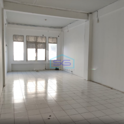 Disewakan Ruko 4 Lantai Panglima Polim Parkir Luas Jakarta Selatan LB 224m2