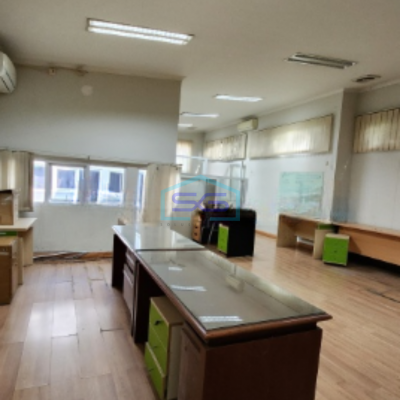 Disewakan Ruko Kantor di Kebayoran Baru Jakarta Selatan LB 600m2
