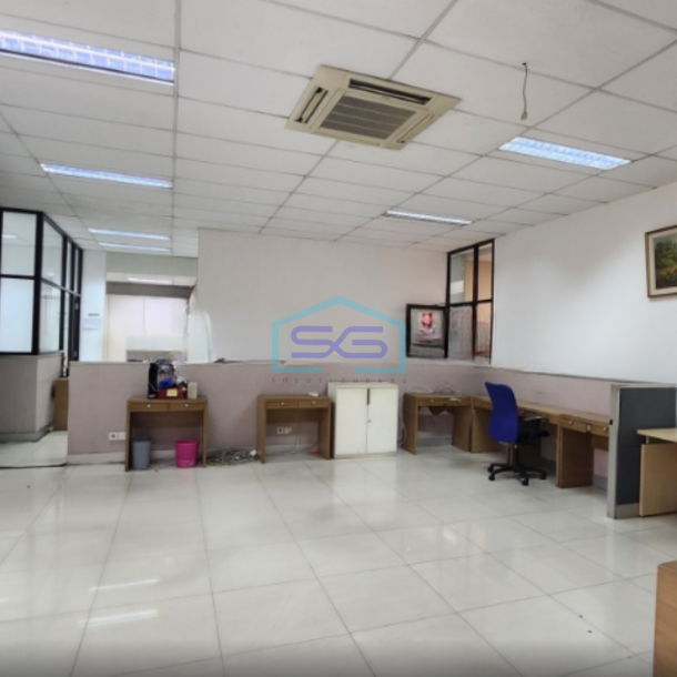 Disewakan Ruko Kantor Strategis di Kebayoran Baru Jakarta Selatan LB 600m2-4