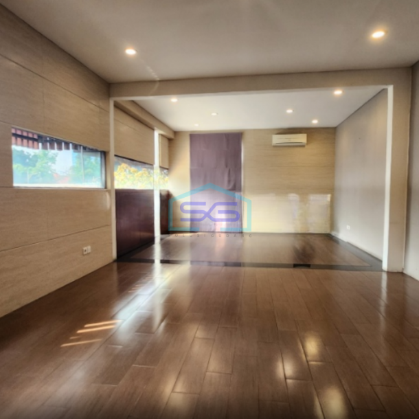 Disewakan Ruko Kantor Strategis di Kebayoran Baru Jakarta Selatan LB 600m2-3