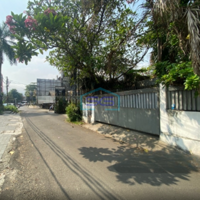 Dijual Ruang Usaha Lokasi Strategis Bisa Untuk Komersial SHM di Kemang Jakarta Selatan LT 454m2