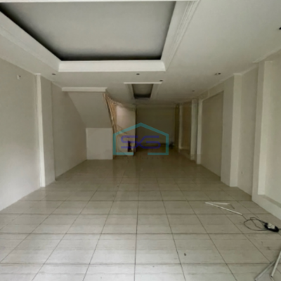 Disewakan Ruko Siap Pakai 3 Lantai Di Area Bangka Kemang Jakarta Selatan LB 182m2