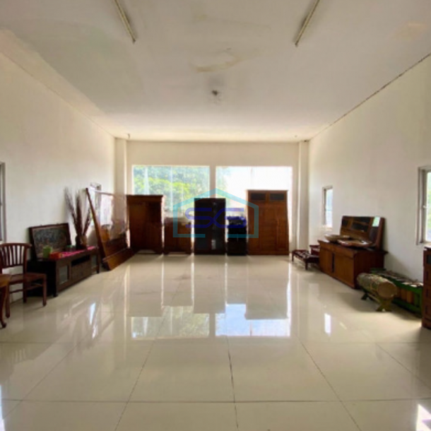 Disewakan Ruko Siap Pakai di Area Ramai Kemang Jakarta Selatan LB 200m2-3