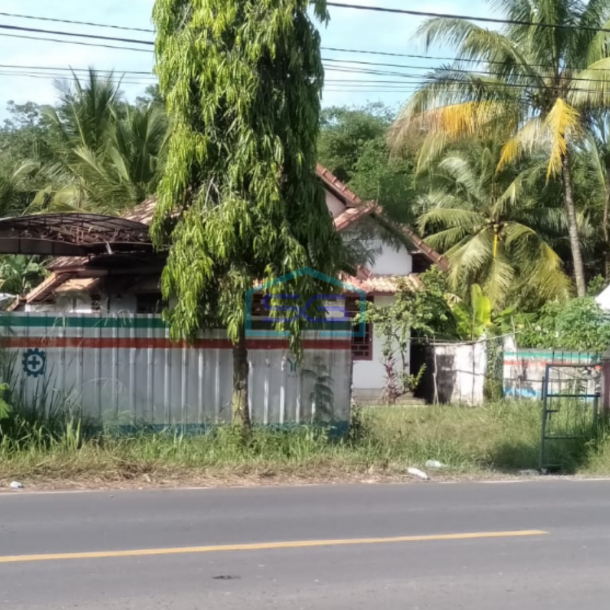 Dijual Tanah Plus 2 Unit Bangunan di Pulau Harapan Km 28 Jalan Palembang LT 17000m2-1