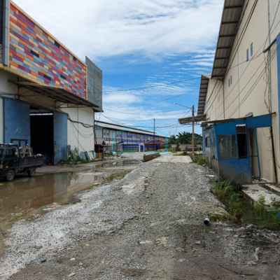 Disewakan 3 Unit Gudang Gandeng di Komplek Pergudangan Jl Bumi Mas Km 12 Palembang Luas 600m2-2