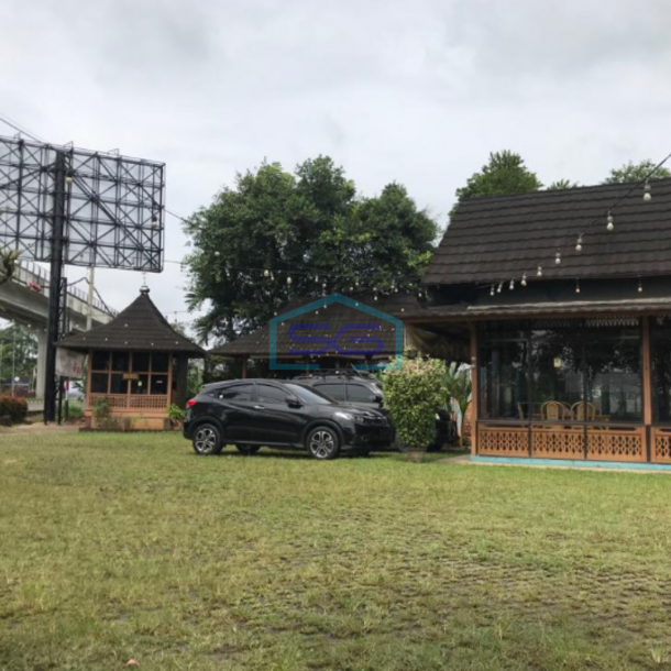 Dijual Tanah dan Bangunan di Simpang Bandara Jalan Talang Keramat Palembang LT 1042m2-1