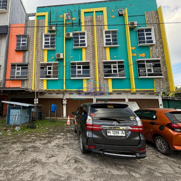 Disewakan Ruko di Jalan Demang Lebar Daun, pusat keramaian Palembang LB 144m2-1