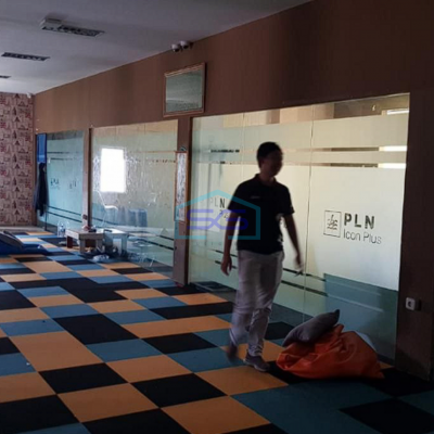 Disewakan Ruko di Jalan Demang Lebar Daun, pusat keramaian Palembang LB 144m2