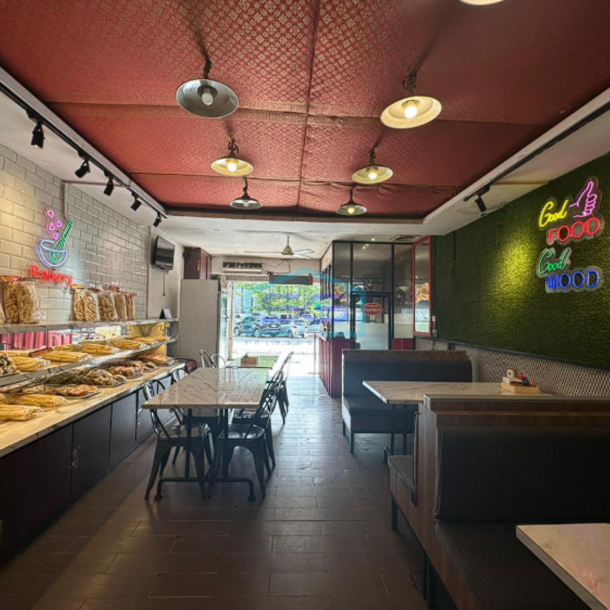 Dijual Ruko di Jalan POM IX Daerah Palembang Luas Bangunan 191m2-3