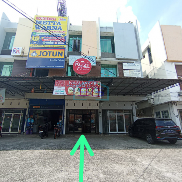 Disewakan Ruko 3 Lantai di Jalan M Isa Palembang Luas Bangunan 168m2-1