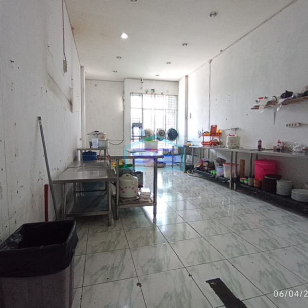 Disewakan Ruko 3 Lantai di Jalan M Isa Palembang Luas Bangunan 168m2-4
