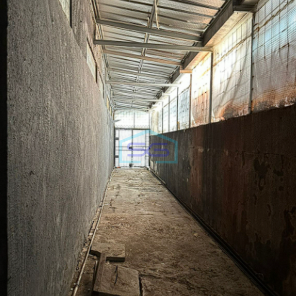 Disewakan Ruko 3 Lantai Jalan Kapten Anwar Sastro dekat Palembang LB 225m2-2