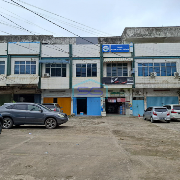 Disewakan Ruko Strategis di Jalan Abdul Rozak Palembang Akses Gampang LB 150m2-1