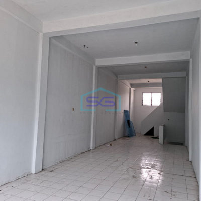 Disewakan Ruko Strategis di Jalan Abdul Rozak Palembang Akses Gampang LB 150m2-4