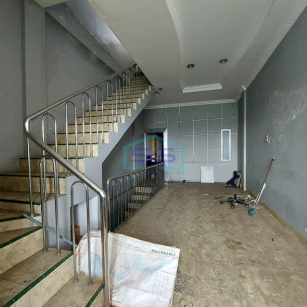 Dijual Ruko 3 Lantai di Jl. Kapten A. Rivai, Palembang LB 179m2-3
