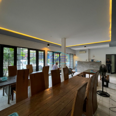 Dijual Tanah + Ruang Usaha Lokasi Strategis Jalan Demang Lebar Daun Palembang