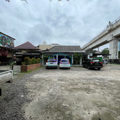 Dijual Tanah + Ruang Usaha Lokasi Strategis Jalan Demang Lebar Daun Palembang