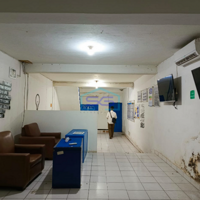 Dijual Ruko 3,5 Lantai Ex Bank di Bukit Besar Palembang Luas Bangunan 300m2