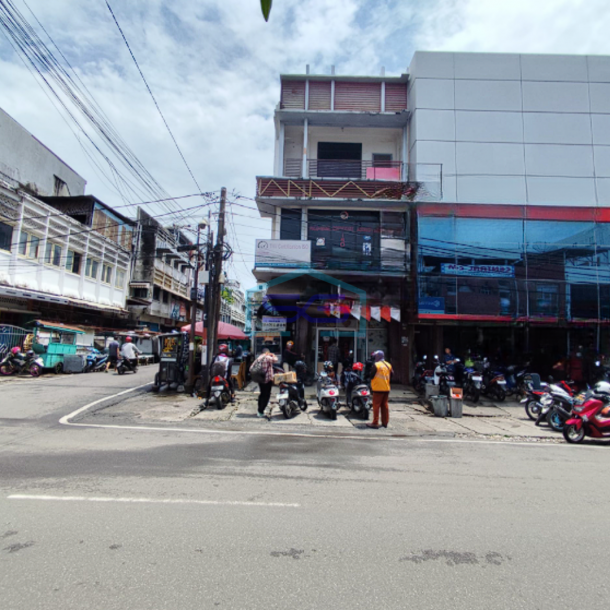 Dijual Ruko 4 Lantai di Jalan Letkol Iskandar Palembang Cocok Buat Usaha! LT 100m2-5