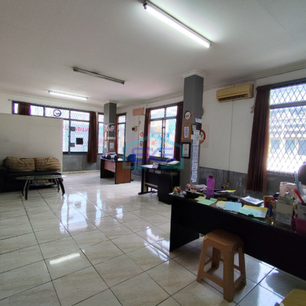 Dijual Ruko 4 Lantai di Jalan Letkol Iskandar Palembang Cocok Buat Usaha! LT 100m2-1