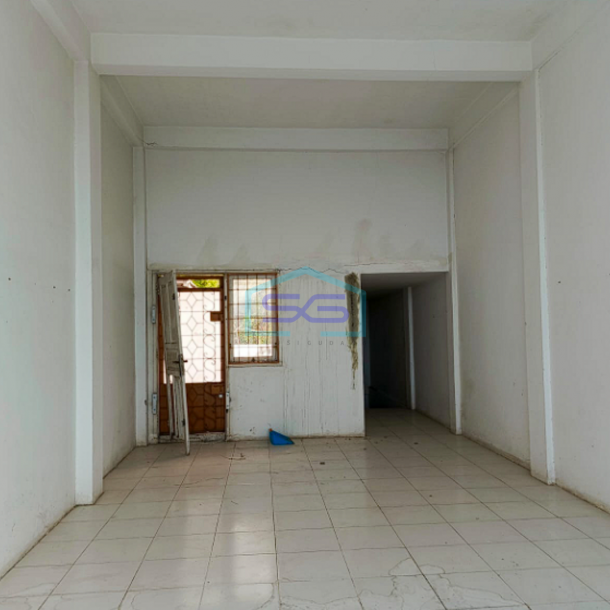 Disewakan Ruko 3 unit di Jalan Bypass Alang Alang Lebar, Palembang LT 180m2-2