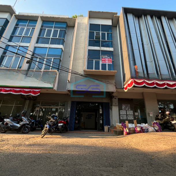 Dijual Ruko 3 Lantai di Jalan Angkatan 45 Palembang Luas Bangunan 192m2-1