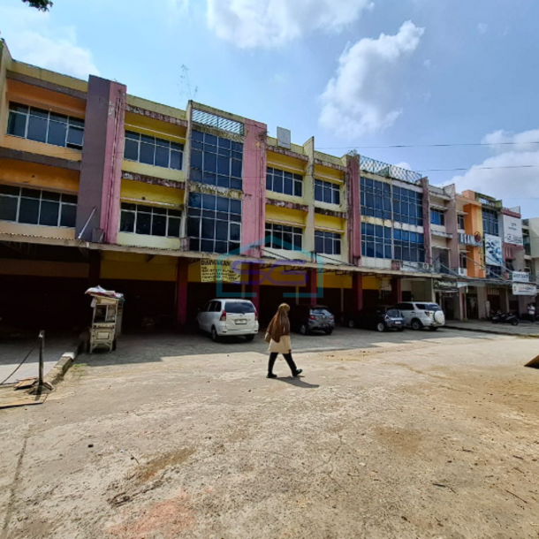 Disewakan Ruko Gandeng di Jalan Way Hitam Pakjo Palembang LB 210m2-1