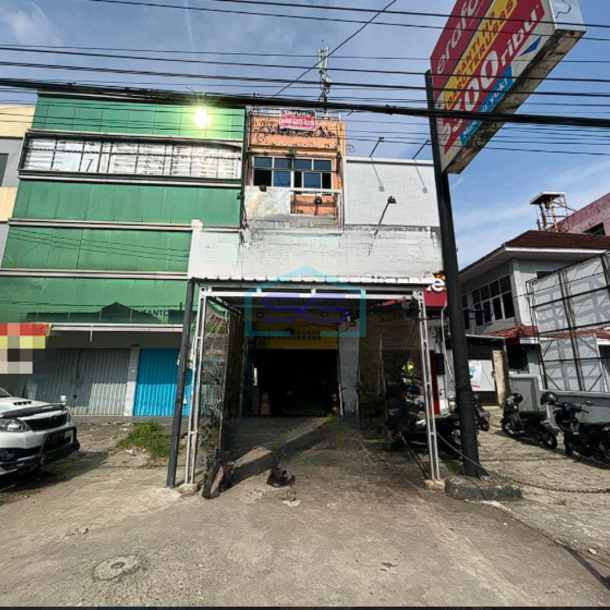Dijual Ruko Strategis 3,5 Lantai di Jalan Kapten A Rivai Palembang LB 277m2-1