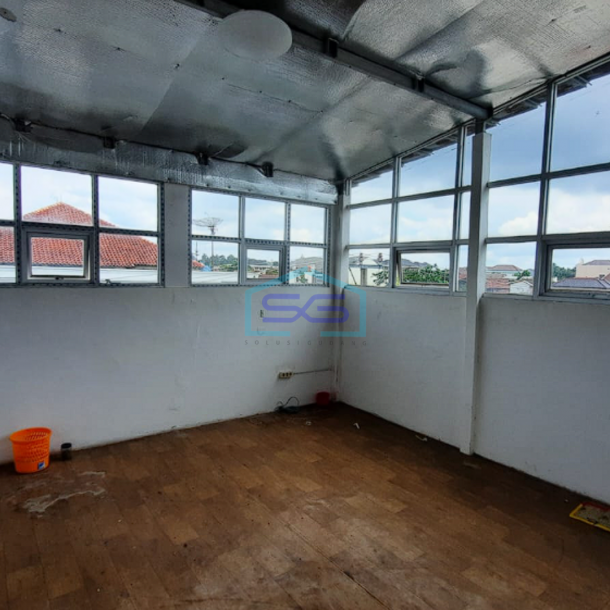 Dijual Ruko Eks Kantor di Jalan Seduduk Putih Palembang Lokasi Bisnis Strategis! LB 140m2-2
